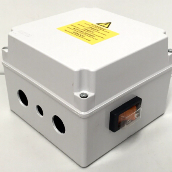 Bảng điều khiển điện một phase Lowara Series QPC 